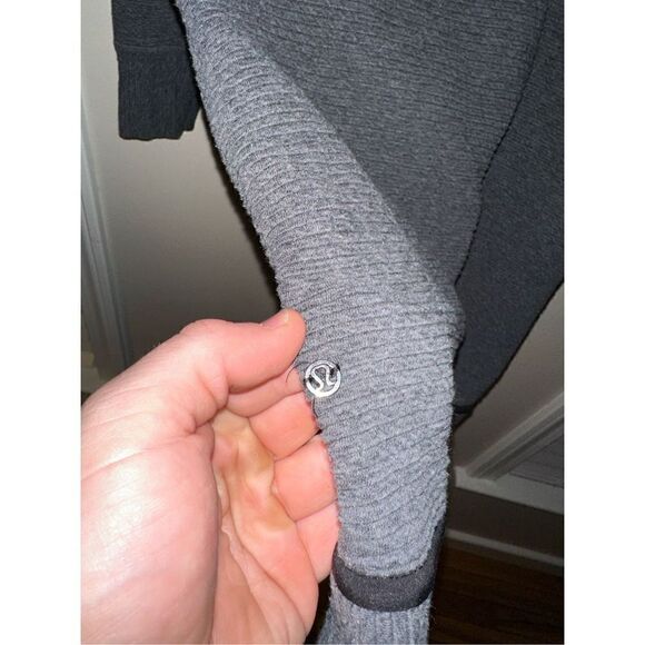 Lululemon On Repeat Dress Heathered Core Dark Grey / Black Size 2 - Picture 7 of 8